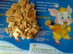 高档饲料级饼干粉、食品下脚料、乳猪专用！ 