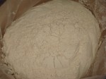 可溶性小麦蛋白（hydrolysed wheat gluten）